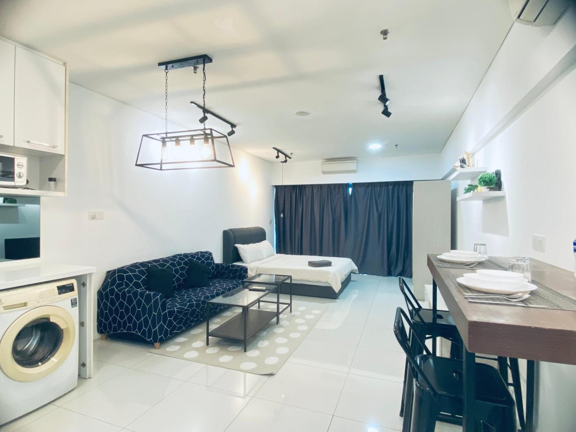 Apartment Near Klcc By Grihoz Куала-Лумпур Экстерьер фото